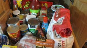 lot 104 image: Food Items