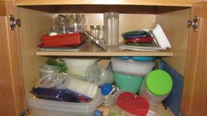 lot 121 image: entire contents of cupboard see pic...