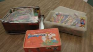 lot 140 image: huge amount of color crayons...