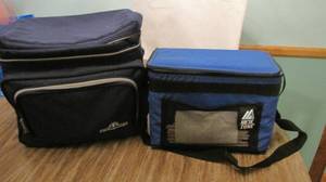 lot 144 image: lunchbox cooler, picnic sack...