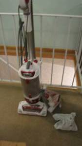 lot 145 image: Shark Professional vacuum cleaner w...