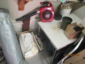 lot 214 image: Corner lot of misc to include foldi...