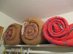 lot 253 image: Content on top shelf in closet to i...