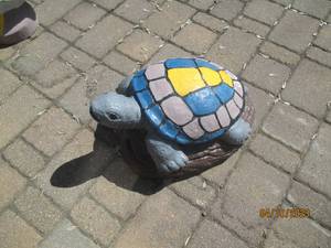lot 280 image: Super Heavy outdoor cement turtle s...