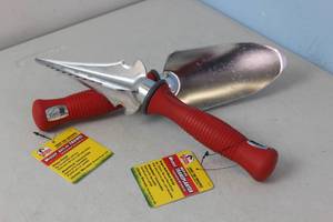 lot 211 image: NEW - Garden Weasel COMBO 12.75 in. Comfort Non-Slip Multi-Use Transplanter-Dig, Cultivate, Plant and Weed & 12.75 in. Comfort Non-Slip Grip Hand Garden Trowel 810053890059 & 810053890080 MSRP $22.96