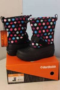 lot 228 image: NEW - Northside Frosty Winter Boots - Girls SIZE 12 679759296691