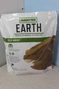 lot 232 image: NEW - Moultrie Deer Magnet 6# Earth Granular 053695133744