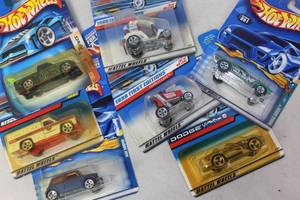 lot 415 image: 7 Hotwheels Die Cast Cars