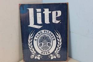 lot 695 image: NEW - Metal Sign Wall Art 16 x 12 Factory Sealed