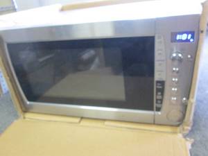 Hamilton Beach 1.6 Cu. Ft. 1000-Wat...