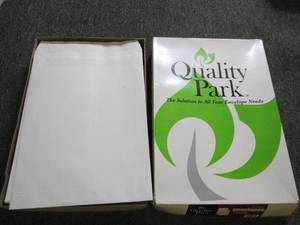 case of 100 10x13 28lb white wove s...