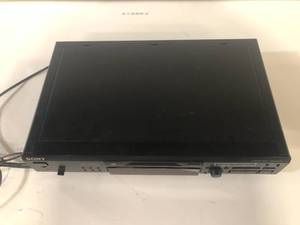 lot 4 image: Sony MDS-JE520