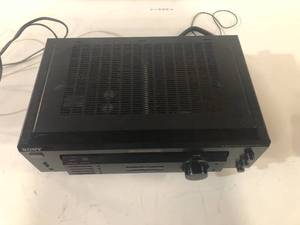 lot 16 image: Sony Str-de135 Surround Receiver
