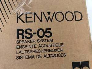 lot 62 image: Kenwood RS-05 speaker System