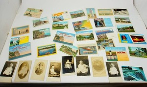 lot 30 image: Collection of Vintage Postcards and Photo Cards