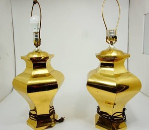 lot 75 image: Set of Vintage Brass Table Lamps...