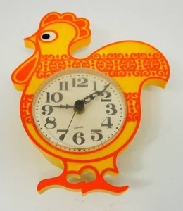 lot 89 image: 1960s Retro Chicken Electric Wall Clock by Spartus