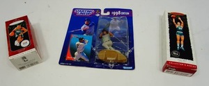 lot 99 image: Sports Memorabilia NIB