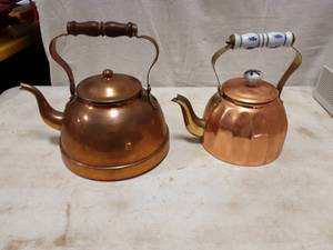 lot 8 image: 2-Copper Tea Pots