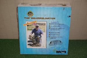 lot 10 image: The Squirrelinator Multiple Live Catch Trap