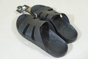 lot 72 image: Nuusol Mens Stanley Slide Sandals -Size 11, Black