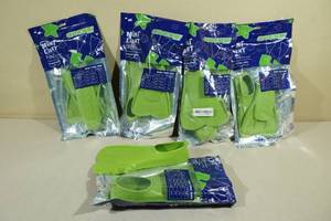 lot 85 image: 5 Sets Cressi Mini Light Swim Fins For Kids