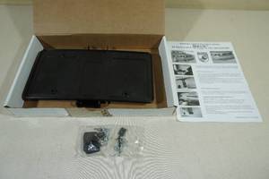 lot 106 image: Show-N-Go Retractable License Plate