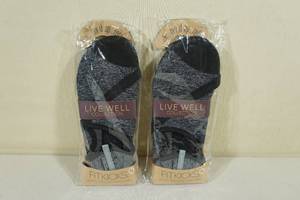 lot 114 image: 2 Pairs Womens FitKicks -XLarge