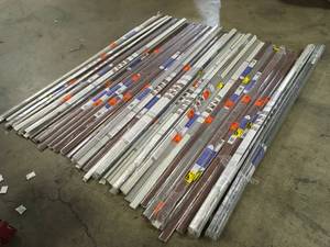 Lot of Assorted Brick 0.31 in. T x 2 in. W x 78.7 in. L Vinyl 4-in-1 Molding by PERFORMANCE ACCESSORIES Customer Returns See Pictures