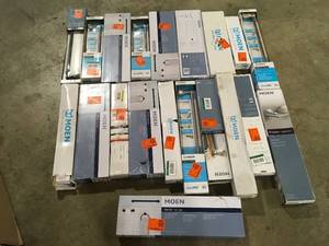 Lot of Mixed Moen Bathroom Items Customer Returns See Pictures