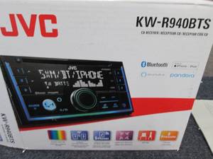 LB-JVC 200-Watt Bluetooth CD Car St...