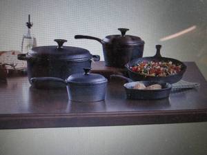 8-Pc. Pre-Seasoned Cast Iron Cookwa...
