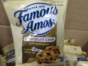 Case of 42-2 oz Pouches Famous Amos...