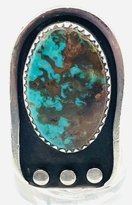 lot 66 image: Unique Sterling Silver and Turquoise Ring