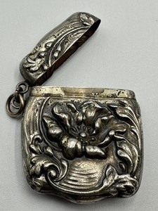 lot 58 image: Antique Sterling Silver Chatelaine Floral Repousse Stamp Box