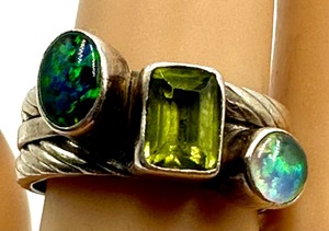 lot 97 image: Peridot and Opal Sterling Silver Ring