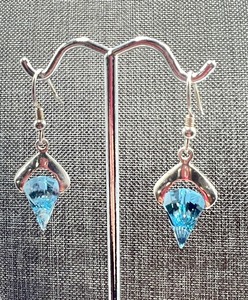 lot 122 image: Pair of Dazzling Sterling Earrings