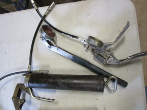 Grease Guns & Grease