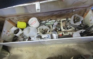 Large Box of Hydraulic & Plumbing Fittings