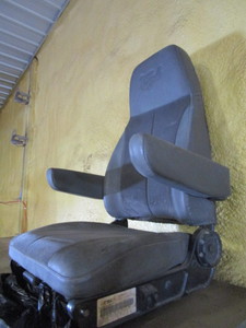 International Semi Seat