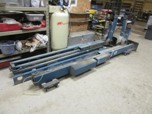 Nussbaum NPL 8000 Car Hoist