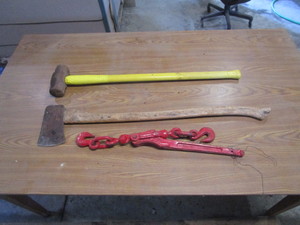 Sledge Hammer, Axe, Chain Binder