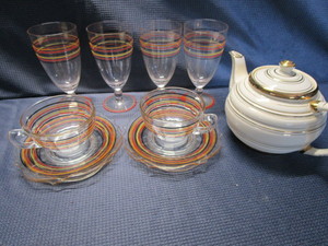 Sadler Teapot, Vintage Cups & Glasses