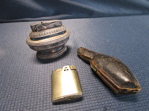 Ronson Lighters, Pipe Holder