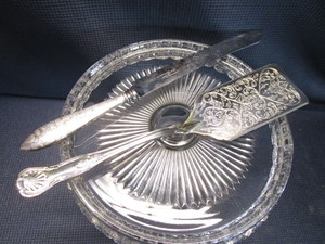Fancy Cake Stand, Server