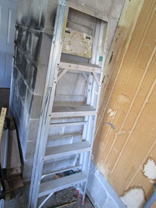 Aluminum Folding Ladder