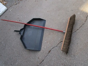 Broom, Shop Dust Pan