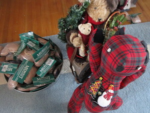 Holiday Bears, Ornaments
