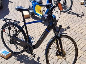 lot 9 image: Easy Motion City Electric Bike Black Frame