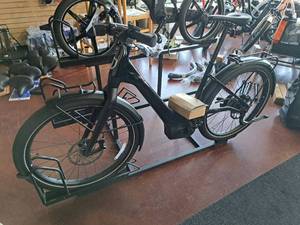 lot 20 image: Serial 1 Harley-Davidson Rush City 27.5 Electric Bike Black Frame